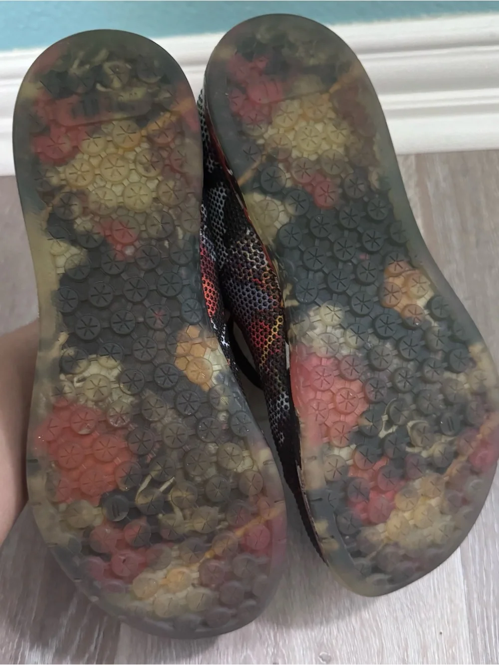 NOBULL graffiti high top training shoes women’s size 9